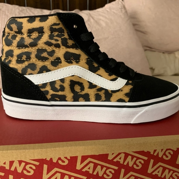 hightop cheetah vans